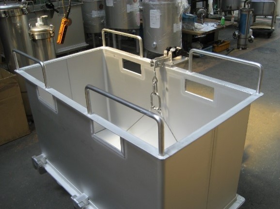 食品工場向け　廃棄物受けタンク.jpg